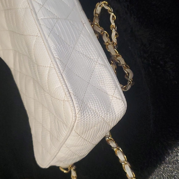 Chanel Bag with COA - Picture 10 of 16